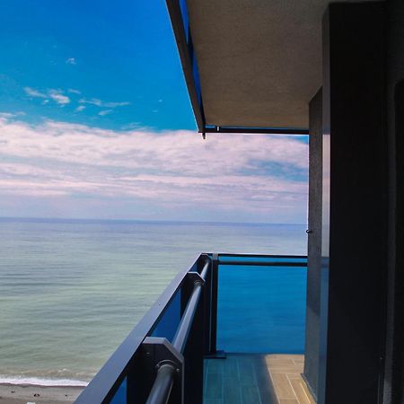 Orbi Twin Towers Aparthotel With Sea View Batoumi Extérieur photo