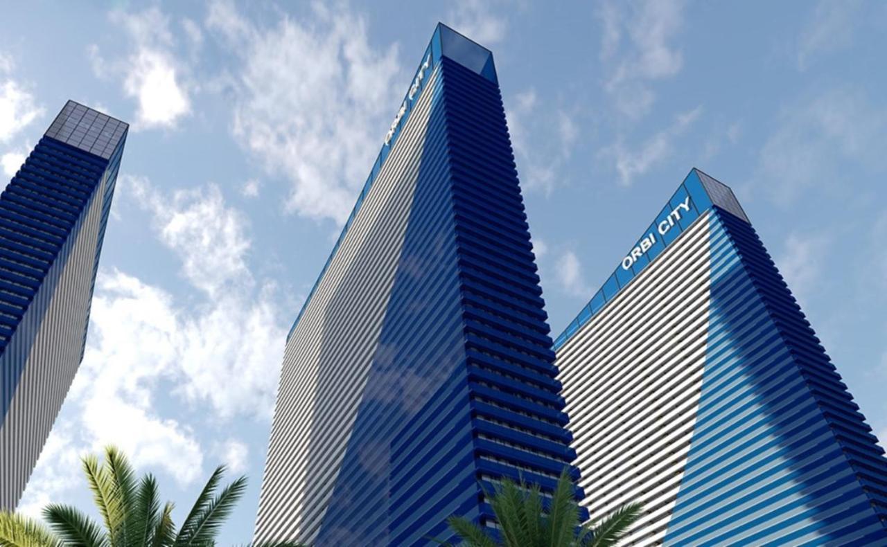 Orbi Twin Towers Aparthotel With Sea View Batoumi Extérieur photo