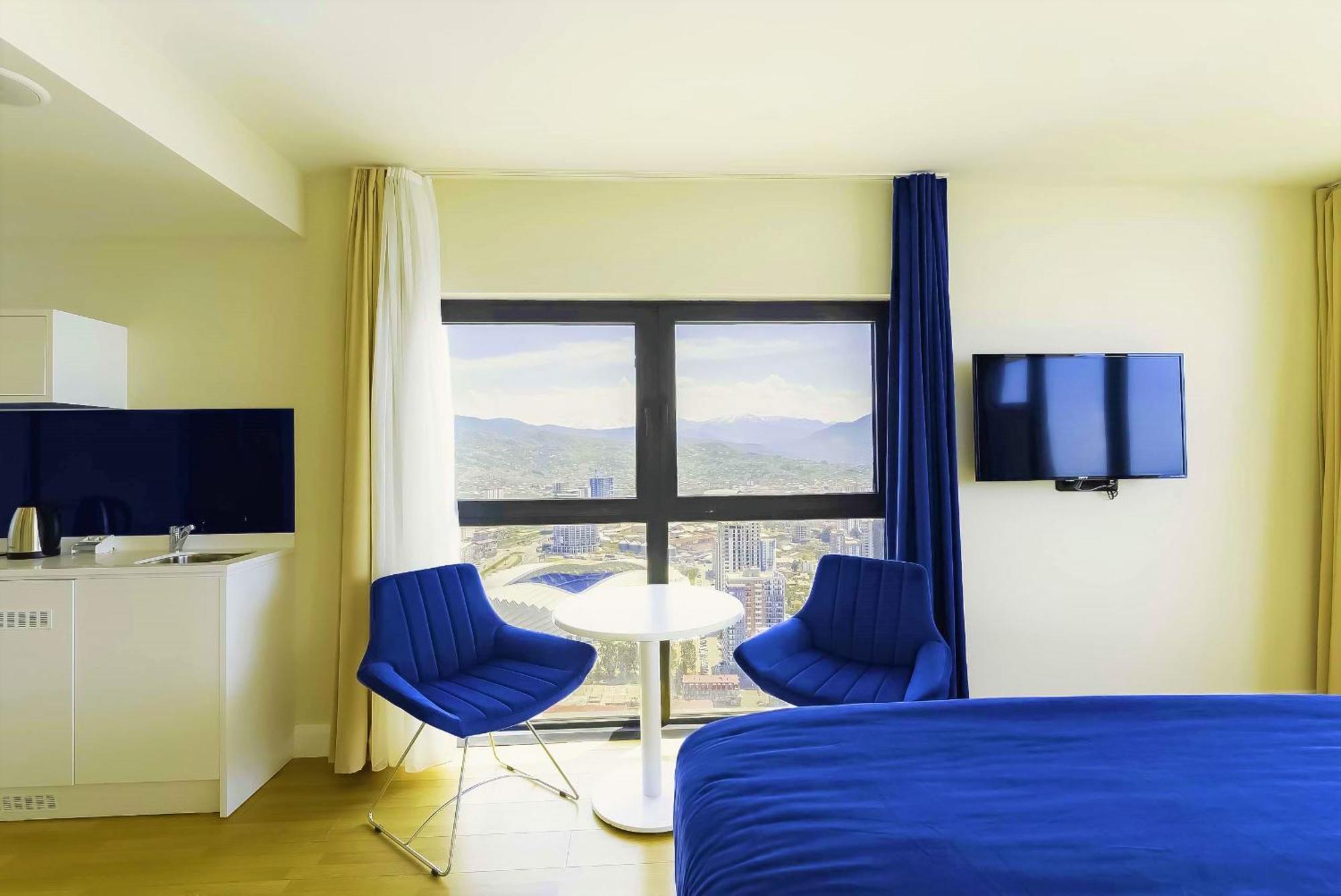 Orbi Twin Towers Aparthotel With Sea View Batoumi Extérieur photo