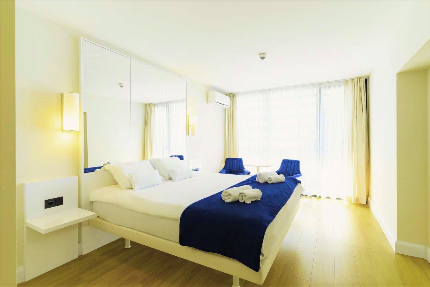 Orbi Twin Towers Aparthotel With Sea View Batoumi Extérieur photo