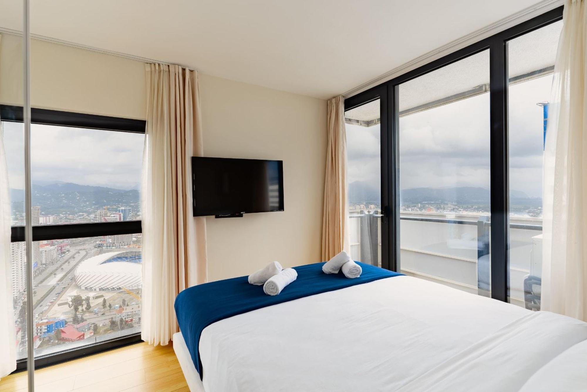 Orbi Twin Towers Aparthotel With Sea View Batoumi Extérieur photo