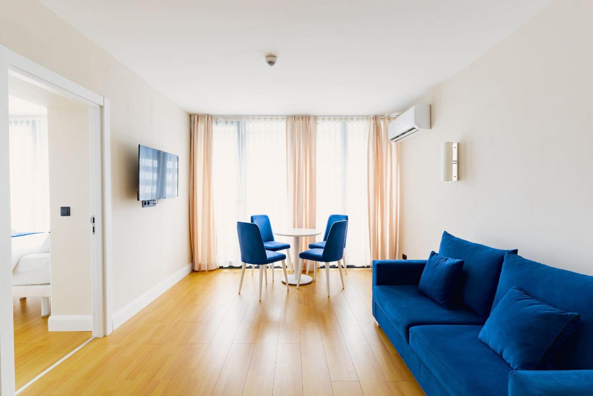 Orbi Twin Towers Aparthotel With Sea View Batoumi Extérieur photo