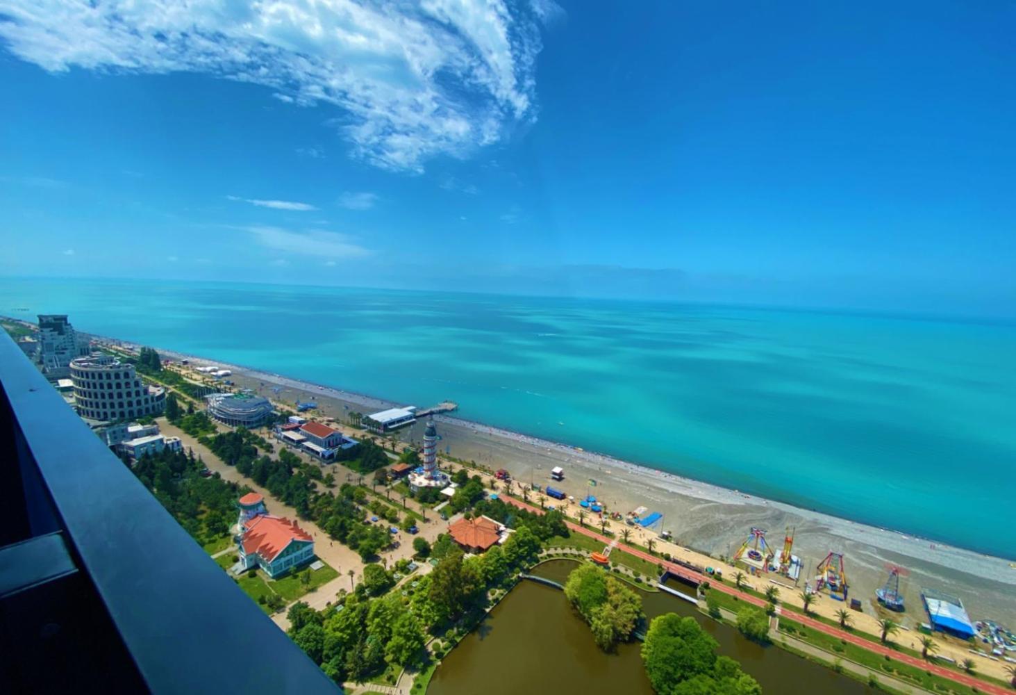 Orbi Twin Towers Aparthotel With Sea View Batoumi Extérieur photo
