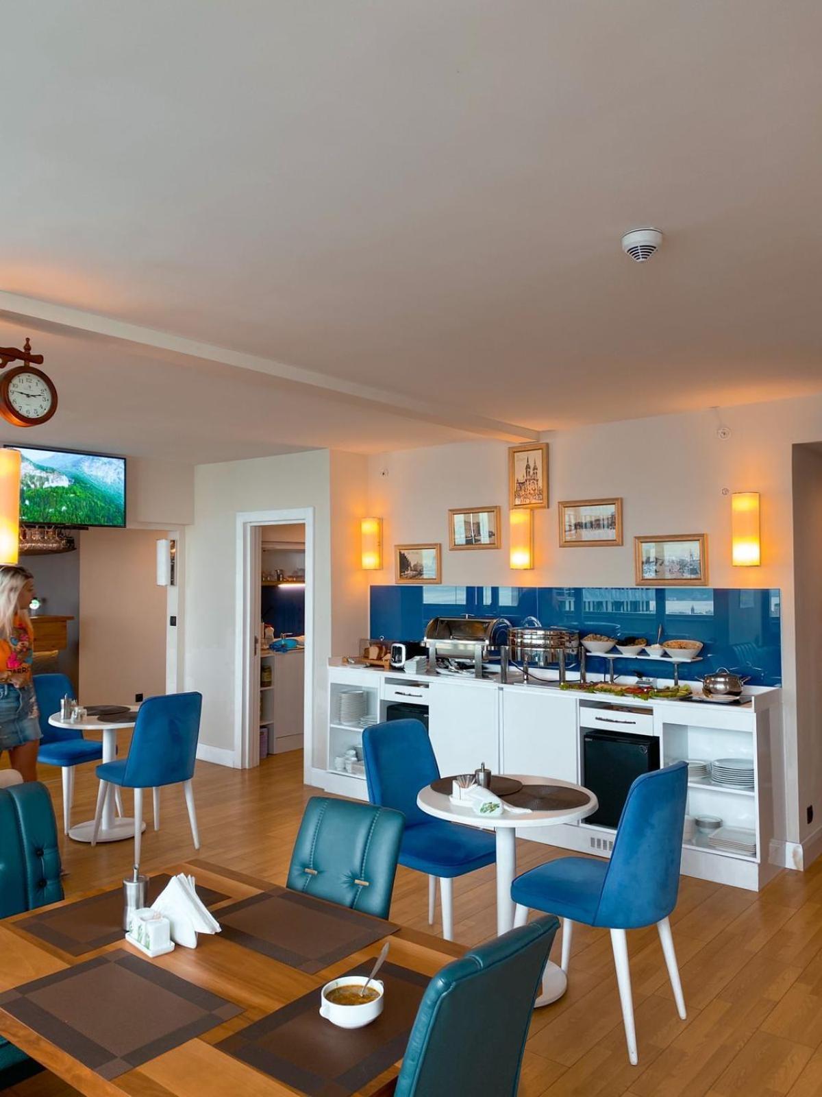 Orbi Twin Towers Aparthotel With Sea View Batoumi Extérieur photo